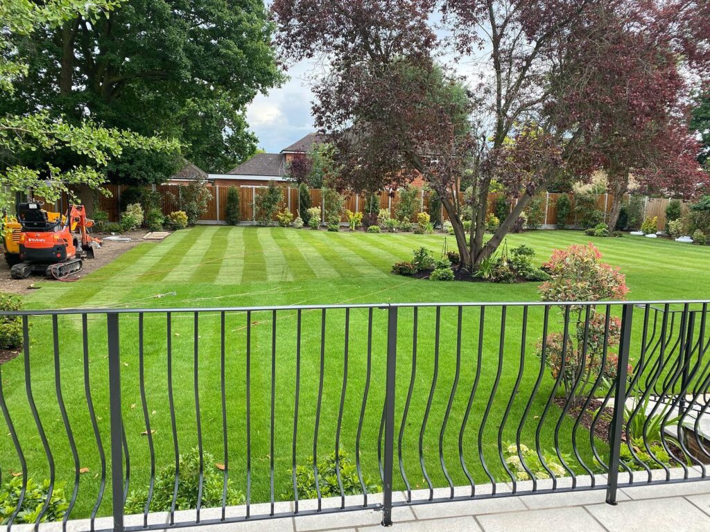 Fencing Contractors in Romford and Brentwood Romford Fencing Limited